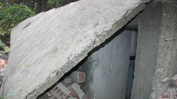 Кофти бетон съсипва нови къщи в Перник
