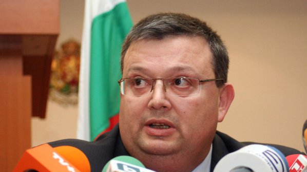 Сотир Цацаров вече не е председател на Пловдивския окръжен съд