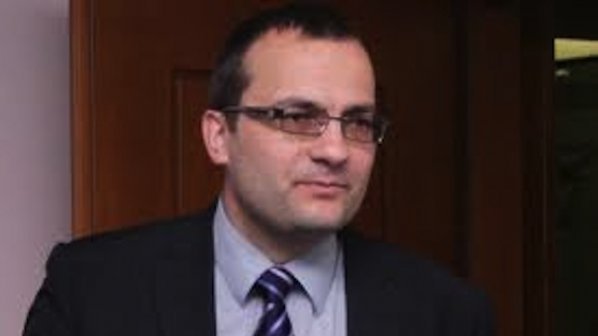 Мартин Димитров: Служебно правителство няма да реши проблемите