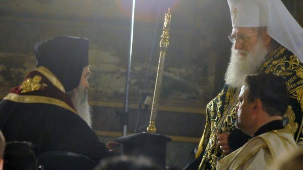 Патриарх Неофит се среща с Бойко Борисов в Министерски съвет