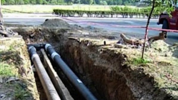 Изграждат нова канализация в Перник