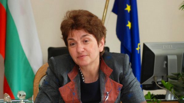 Меглена Плугчиева е най - сигурният министър - председател