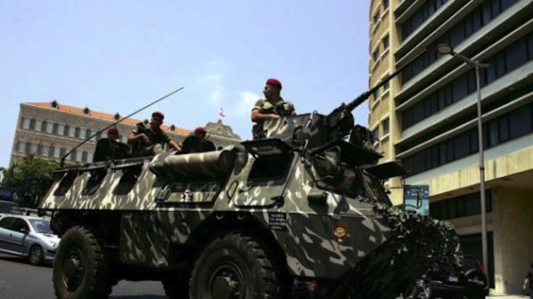 Великобритания дава военна техника на сирийските бунтовници
