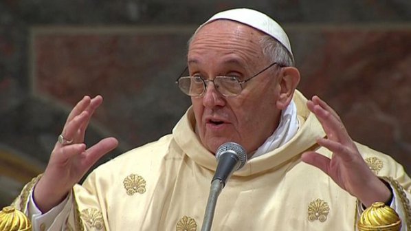 Папата към журналистите: Имахте много работа, нали?