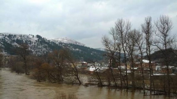 Потоп удави 11 – годишна в Косово
