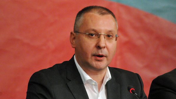 Сергей Станишев лично ще оценява депутатите си
