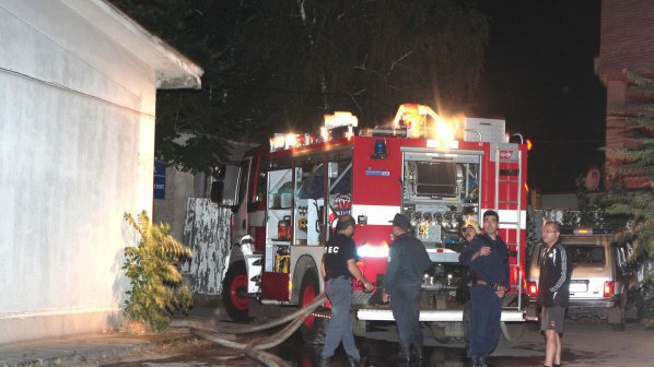 Кола изгоря в Пловдив