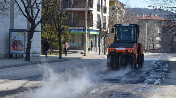 Пролетна тапа очаква шофьорите в София