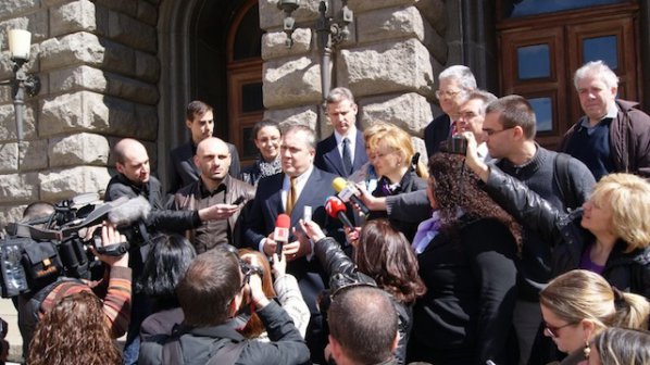 Слави Бинев: Дано гражданите да не бъдат отново излъгани от назначени опозиционери