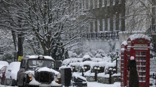 Сняг изненада британската столица