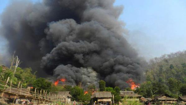 Пожар избухна в ромски лагер край Париж