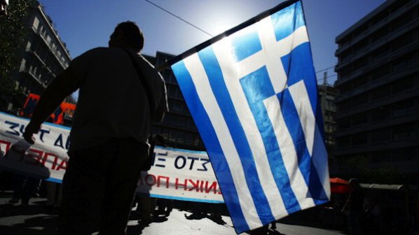 Данъчните в Гърция ще стачкуват