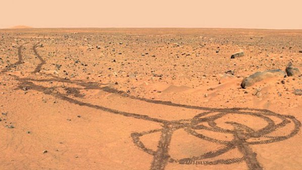 Кой нарисува пенис на Марс?
