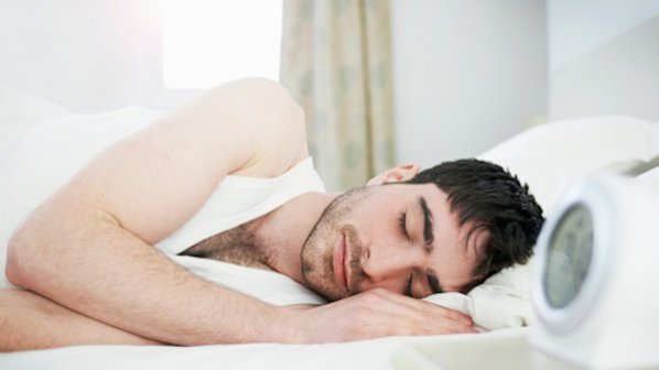 Липсата на сън намалява драстично плодовитостта на мъжете