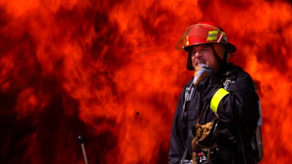 46-годишен мъж загина при пожар в жилищен блок в София