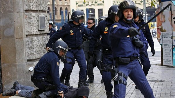 Полиция и демонстранти се сбиха в Мадрид