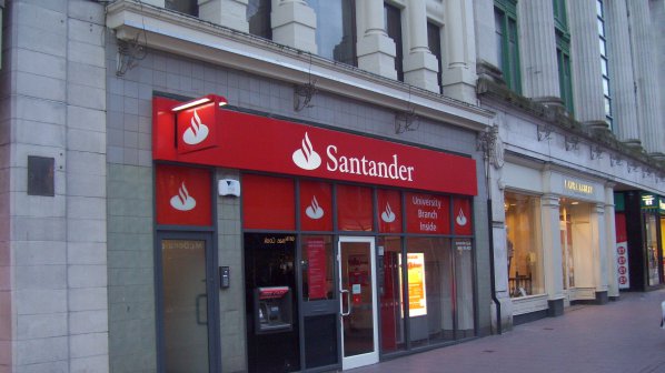 Директорът на голямата испанска банка &quot;Сантандер&quot; подаде оставка