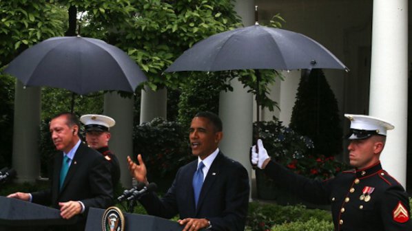 Обама превиши правомощията си заради дъжд
