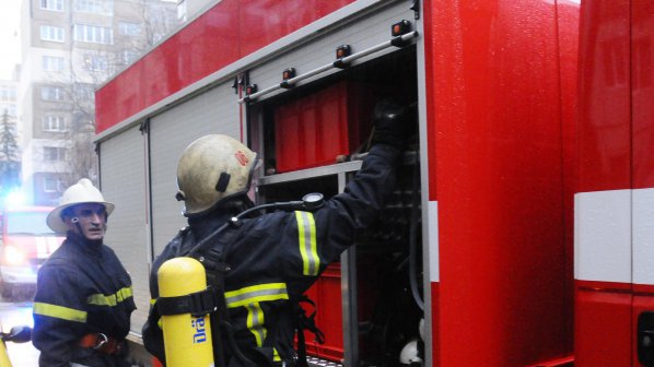 Пожар унищожи заведения, навеси и бунгала в Созопол