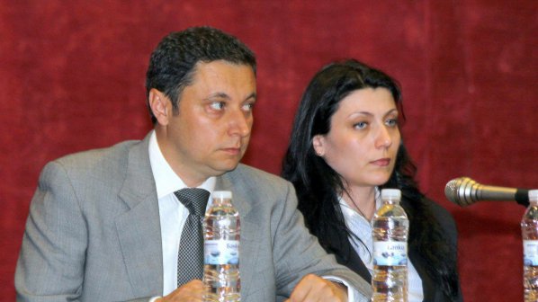 Янев: ДПС иска да македонизира България
