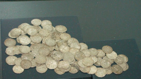 САЩ ни върнаха 546 откраднати антични монети