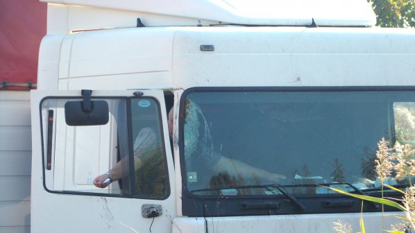 Верижна катастрофа на камиони в Карнобат