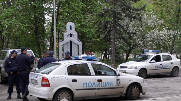 Хванаха крадци на 100 - годишна камбана в Кюстендилско