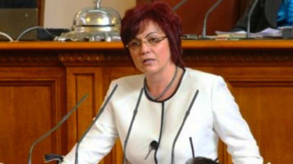 Корнелия Нинова: Цветанов е с единия крак в затвора