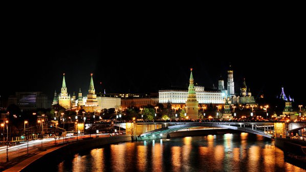 Рекорден брой визи е издала българската консулска служба в Москва