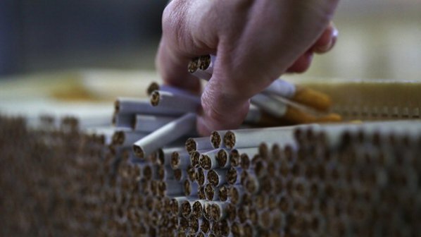 Нашенец опита да пренесе нелегални цигари в Лондон