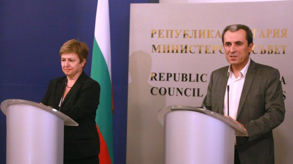 Пламен Орешарски и Кристалина Георгиева обсъдиха финансовата рамка в ЕС