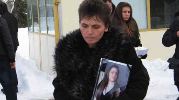 Майката на Мирослава: Искаме да станат ясни всички виновни за убийството