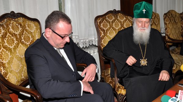 Патриарх Неофит се срещна с Петър Стоянович