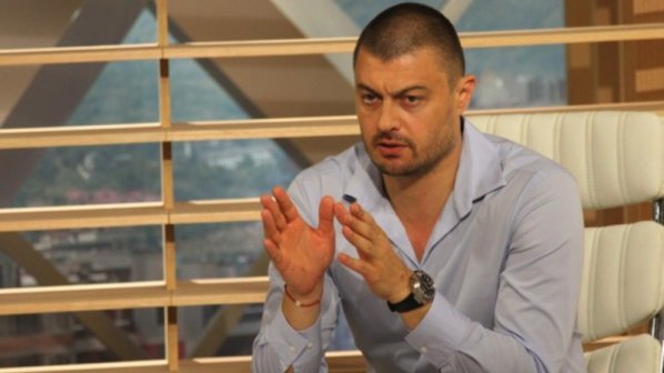 Бареков: Изборът между БСП, ДПС и ГЕРБ е отвратителен