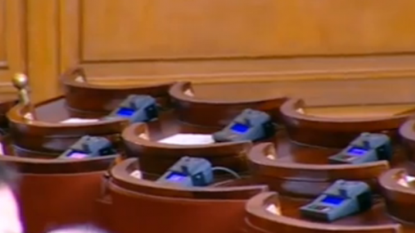 БСП поиска санкции за депутати, които отсъстват от парламентарния контрол (видео)