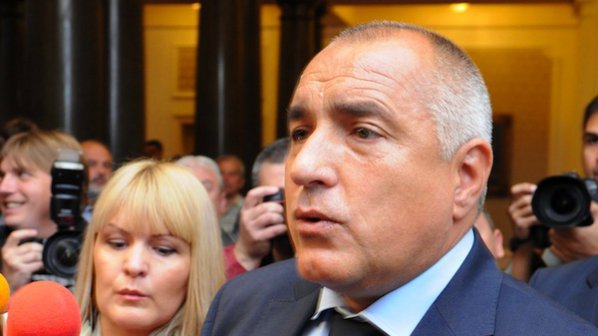Борисов: Парламентът така е обсаден, че и да искам, няма как да се върна