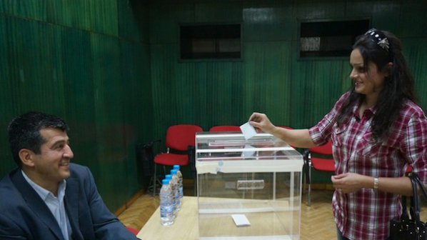 Експерти: Изборите във Варна бяха тест