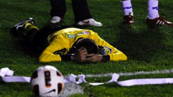 Кървава драма в Бразилия: рефер уби играч, фенове му отсичат главата