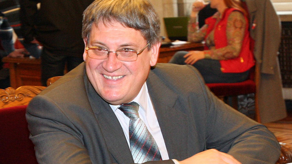 КС образува дело за прекратяването на мандата на Пламен Цеков