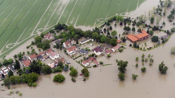 Наводненията в Европа най-скъпи за застрахователите през 2013 г.