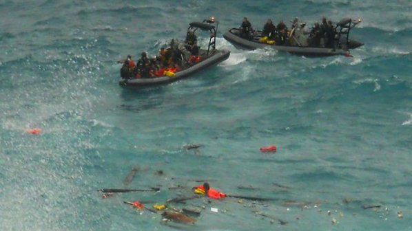 Спасиха имигранти край бреговете на остров Крит