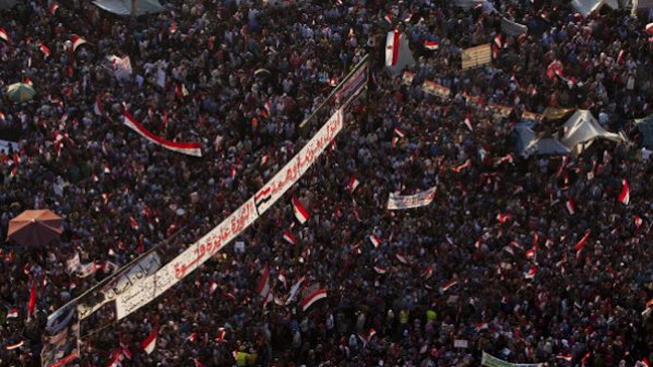 30 млн. души излязоха на протест по улиците на Египет (галерия)