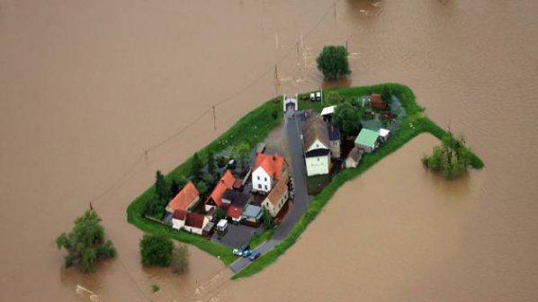 86 млрд. долара загуби от природни бедствия през 2013 г.