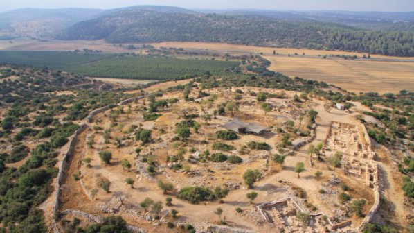 Археолози откриха двореца на цар Давид