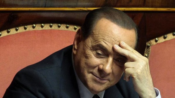Берлускони разкритикува присъдата си и заяви, че ще остане в политиката