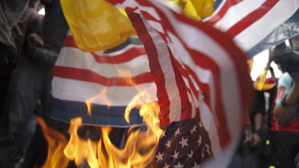 САЩ затварят 20 посолства заради данни за тероризъм