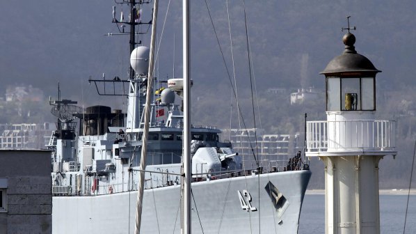 Български военни кораби ще участват в международни учения и операции