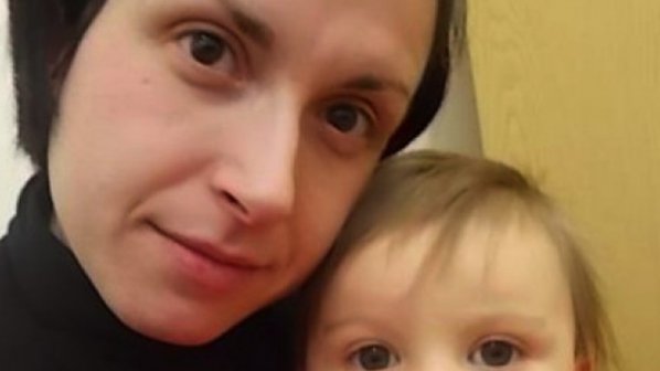 Великобритания забранява на българка да вижда дъщеря си вече месец