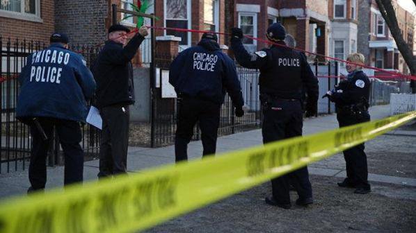 11 души пострадаха при стрелба в Чикаго