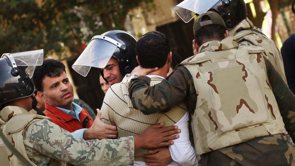 Над 30 задържани при антитерористична операция в Египет